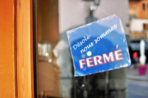 CITATION EN FAILLITE DE LIBERTY LIÈGE : AUDIENCE DEVANT LE TRIBUNAL DE L’ENTREPRISE LE 14 AVRIL Faillites en cascade, banqueroute, abus de bien sociaux... le propriétaire d’un empire commercial en garde à vue les ruptures de contrats pour cause de faillite ont explosé en 2024 La chaîne CASA en faillite Millésime Chocolat est en faillite : la nouvelle patronne taïwanaise a cessé ses investissements Une faillite frauduleuse peut conduire à une interdiction professionnelle devant le juge civil L’ONSS en faillite ? Le message qui sème le doute ce mardi sur le site de la Banque Carrefour des EntreprisesSemaine noire pour les entreprises à Bruxelles : 84 faillites annoncées, du jamais-vu ! https://www.sudinfo.be/id947475/article/2025-02-02/cinq-faillites-prononcees-ces-deux-dernieres-semaines-de-janvier-en-wallonieVague de faillites : comment la Belgique peut-elle inverser la tendance ?Chômage, faillites et restructurations : l’emploi privé en Belgique en déclin inquiétant « La pression des faillites, des associations qui doivent licencier, ne suffit pas à susciter un sursaut de responsabilité dans le chef de certains partis » : les Engagés proposent de sanctionner les députés en cas de blocage politique persistant https://www.sudinfo.be/id942561/article/2025-01-22/la-pression-des-faillites-des-associations-qui-doivent-licencier-ne-suffit-pasLa Manufacture Urbaine en faillite, change de nom Catastrophe économique en Belgique : une vague de faillites dévaste le pays Chaudfontaine : l'asbl CSM en faillite, stages et activités pour enfants, c’est terminé ! Faillite de Lunch Garden : la reprise est confirmée, 42 des 62 établissements rouvriront leurs portes « immédiatement après la collaboration avec les liquidateurs » Découvrez la liste des faillites prononcées à Liège et dans sa région durant le mois de janvier 2025 Plus de 11.000 faillites en 2024, le nombre le plus élevé en dix ans Faillite annoncée pour Lunch Garden le Lunch Garden d’Eupen est dans l’incertitude et espère rester ouvert Après l’annonce de la faillite les Lunch Garden de Mons font grève Catastrophe économique en Belgique une vague de faillites dévaste le pays Le tribunal de l'entreprise alerte sur la dégradation du tissu économique bruxellois Un nombre record de 27.187 emplois perdus lors de faillites en 2024 Voici les 38 faillites annoncées au mois de décembre en province de Namur et dans la Botte du Hainaut 43 faillites d’entreprise ont été annoncées à Charleroi et ses environs, durant ce mois de décembre 2024 Vague de faillites en Allemagne Un couple d'avocats condamnés pour avoir détourné des comptes de faillite Un repreneur trouvé aux Pays-Bas pour la chaîne de magasins Blokker 2024 dans le retail : le bilan des faillites Le point sur l’ouverture de faillite des O’Tacos de Marche, Libramont et Messancy : « Les choses bougent dans tous les sens » Bit4you sous une PRJ privée pour permettre le remboursement de l'ensemble de ses clients Bit4you sous une PRJ privée pour permettre le remboursement de l'ensemble de ses clients Le groupe Mirage Retail s’effondre suite à la faillite de Blokker La faillite semble inévitable pour le KMSK Deinze Bonne nouvelle après la faillite des magasins BabyKid Un fabricant de matelas belge fait faillite, 39 emplois menacés La maison mère de Filigranes fait aveu de faillite Shape&Go est dans le rouge vif - 4/12/2024 KTM au bord de la faillite - 03/12/2024 Liège à deux doigts de la faillite - Décembre 2024 La Wallonie au bord de la faillite En Belgique les faillites reculent en novembre mais la tendance annuelle reste à la hausse En Belgique les faillites reculent en novembre mais la tendance annuelle reste à la hausse La Suède impute la faillite de la société suédoise Northvolt à la naïveté de l’UE Northvolt dépose le bilan et son patron démissionne - 21/11/2024 C’est le pire mois d’octobre depuis 2018 94 emplois menacés par la faillite de Mecamold à Liège Air Belgium en faillite Les faillites dans la construction ont augmenté de 21% en Belgique cette année La chaîne de magasins de décoration Casa menacée de faillite Voici toutes les faillites déclarées à Mons-Borinage en ce mois d’octobre La crise de Northvolt provoque une hausse record des faillites en Suède en octobre Une chaîne de restauration américaine se déclare en faillite Le chantier de l’avenue de l’Université, à Mons, à l’arrêt depuis plus d’un an après la faillite de l’entrepreneur : la date de reprise est enfin connue La faillite de Cassis & Paprika prononcée Un nombre record de faillites pour un mois de septembre depuis 2013 Près de 25.000 emplois ont déjà disparu cette année en Belgique à cause de faillites Faillite de la résidence-services Les Bégonias Vous êtes lésé par la faillite de BabyKid? Voici la date à ne pas rater pour faire valoir vos droits, des pertes de plus de 3 millions d’euros en 2023 Babykid quels sont les droits des clients qui ont acheté des cadeaux de naissance ? En faillite, le magasin Babykid va fermer ses portes à Verviers. Le nombre de faillites en hausse en septembre, un record atteint en Flandre BabyKid en faillite - 01/09/2024 La librairie-papeterie Wagelmans à Visé en faillite Le fabricant américain Tupperware a lancé une procédure de faillite Tupperware se dirigerait vers la faillite Le nombre de faillites d’entreprises à travers la Wallonie augmente encore Voici les dernières faillites annoncées en Wallonie picarde La compagnie Air Belgium basée à Mont-Saint-Guibert à nouveau au bord de la faillite Les faillites continuent d'augmenter en Wallonie et baissent à Bruxelles Le restaurant d'un Top Chef en faillite ! La justice a tranché, fermeture forcée quelques mois après l'ouverture Une chaîne de magasins présente en Belgique demande la faillite aux Pays-Bas Faillite annoncée par WhatsApp Une véritable institution qui disparaît à Verviers Excellente nouvelle malgré la faillite de l’enseigne adorée de nombreux Belges Voici les 14 faillites annoncées cette semaine en province de Namur - 19 aout 2024 Pourtant déclaré en faillite, ce café bien connu de la Grand’Place de Mons ne ferme pas ses portes Un café bien connu de la Grand’Place de Mons a été officiellement déclaré en faillite en juillet dernier. Pourtant, il ne ferme pas ses portes, il va même subir un coup de neuf. Un des patrons réagitVoici les 9 faillites prononcées ces deux dernières semaines en Wallonie picarde - 9 aout 2024 Le W-festival d'Ostende fait aveu de faillite à quelques semaines de sa 9e édition Voici les faillites déclarées à Mons-Borinage au mois de juillet Voici les 28 faillites annoncées au mois de juillet 2024 en province de Namur et dans la Botte du Hainaut 5 aout 2024 Voici les 11 faillites annoncées cette semaine en province de Namur Plus de 40 faillites prononcées en juillet à Charleroi et sa région : 14 durant les seize derniers jours Le «T’Char», le restaurant de Thomas Meunier et de Julien Lapraille à Bastogne, est en détresse financière Liège - La boutique vintage Miscellany ferme ses portes La faillite de Novalon scelle la fin de la galaxie Mithra Deux célèbres équipementiers automobiles allemands sont en faillite La faillite de BelGaN prononcée OpenAI au bord de la faillite ? Le coût impensable de ChatGPT vient d’être dévoilé Voici les 12 faillites annoncées cette semaine en province de Namur et dans la Botte du Hainaut Esprit entame une procédure de faillite pour sa filiale néerlandaise La fin de Courcelles Meubles, les deux points de vente sont fermés Les secteurs de la construction et de l’horeca encore touchés : 28 faillites annoncées durant les 15 premiers jours de juillet, à Charleroi et dans sa région The Body Shop en faillite, repris par un fonds allemand Le nombre de faillites en hausse en Belgique : les chiffres de ce premier semestre 2024 Voici les 5 faillites annoncées cette semaine en province de Namur Juillet 2024 Vague de faillites d’entreprises à travers toute la Belgique en juin 2024 Quelque 80 aides-ménagères sans emploi suite à la faillite de l’ALE à Mons Voici les sept faillites annoncées cette semaine en Wallonie picarde Juillet 2024 570 faillites en six mois un bien mauvais début d’année Le nombre de faillites dans l’horeca augmente Quatre heures d’attente, files interminables, embouteillages... une vente de déstockage crée la cohue près de Namur Une entreprise de construction belge en faillite Voici les 43 faillites annoncées au mois de juin en province de Namur et dans la Botte du Hainaut 700.000 articles issus de la faillite d’un grossiste en outillage mis en vente Faillite de la marque Gigue, créée par un pionnier de l’école de mode d’Anvers Faillite de la marque Gigue, créée par un pionnier de l’école de mode d’Anvers Voici les quatre faillites annoncées cette semaine dans le Namurois Duror Fashion Group en faillite, 150 emplois à la trappe Voici les dix faillites annoncées cette semaine en Wallonie picarde - 30 juin 2024